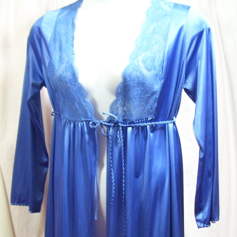 Vintage Gilead Long Blue Front Close Robe Braded Belt  Robe Size M